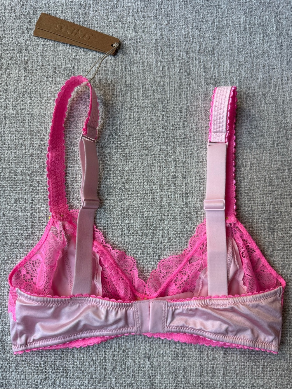 NWT Skims Stretch Satin Lace Pink Bralette Size S - Picture 5 of 6